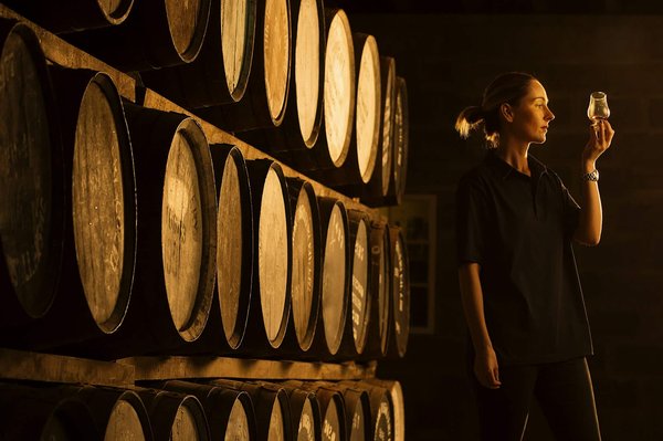 Quel itinéraire privilégier pour un tour des distilleries de whisky écossaises ?